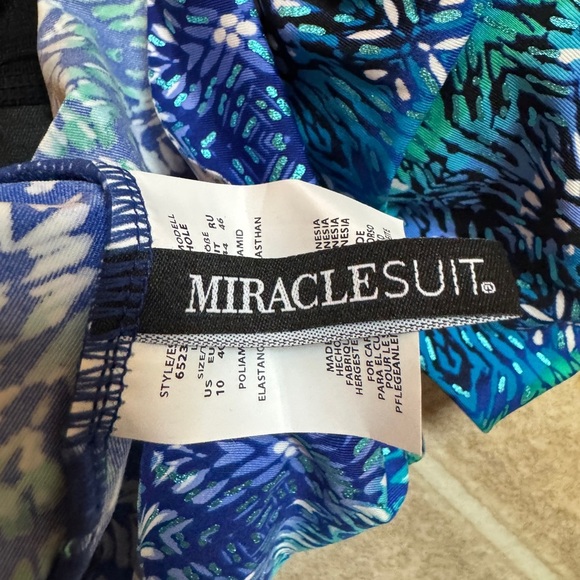 Miraclesuit Peephole Tankini Swim Top, Blue Curacao, Women's Size 10 NWT - Picture 3 of 5